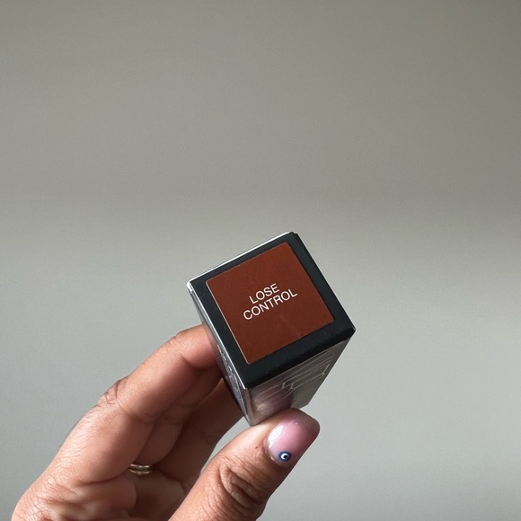 Nars Air Matte Liquid Lipstick in Lose Control - Picture 2 of 2